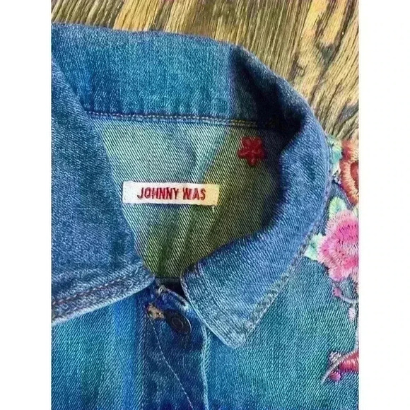 Johnny Was Blossom Cali jean jacket trucker embroidered XS - Picture 2 of 4